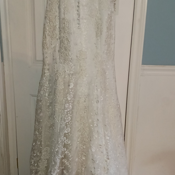 New Bally Bridal Mermaid Wedding Dress Size 2 - Picture 7 of 10